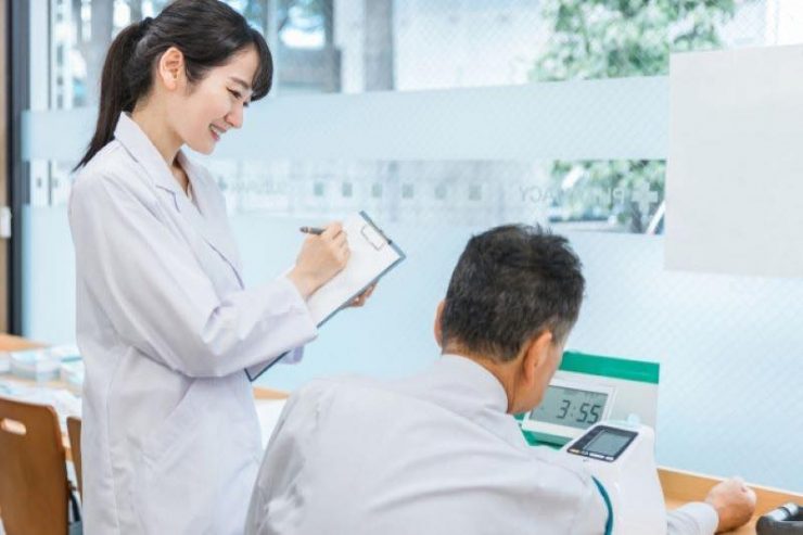 高血圧改善に役立つ食事とは？食べ方や注意すべき食品について解説