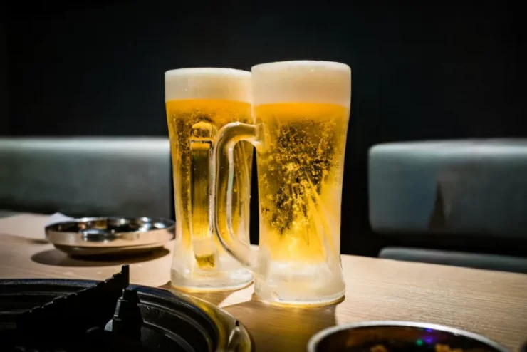 お酒＝太る？ 管理栄養士が2大原因を解説！太りにくいお酒の種類ランキング15選も